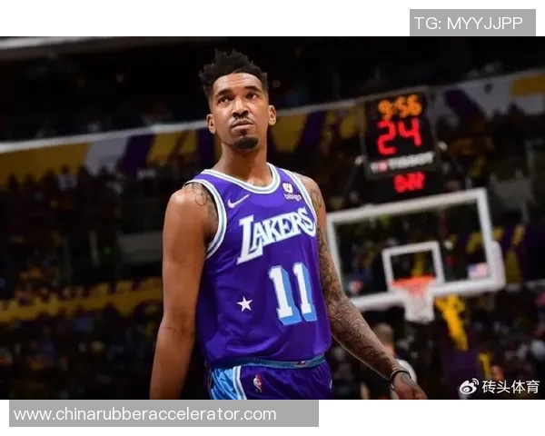 南京篮球队逆袭之路揭秘:从低谷到巅峰的奋斗与荣耀 南京篮球队逆袭之路揭秘:从低谷到巅峰的奋斗与荣耀