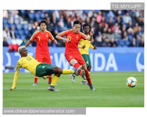 南京足球队在世锦赛中的比赛经验与表现分析及启示