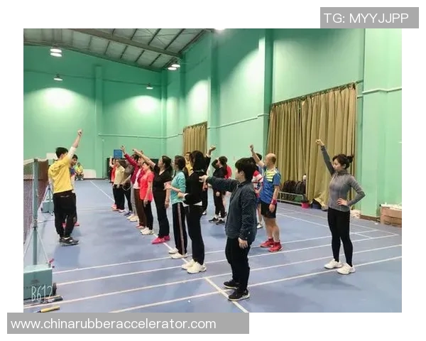 杨娜专访：从青涩小将到羽毛球女王的成长之路