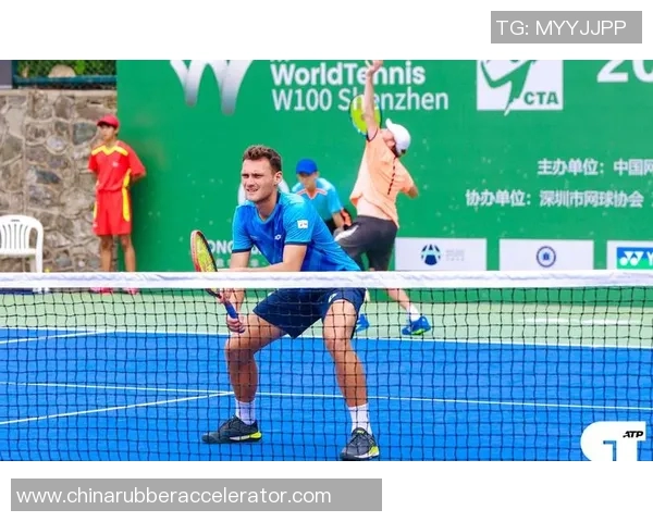 深圳网球队技术探讨：提升网球水平的关键策略与训练方法分析