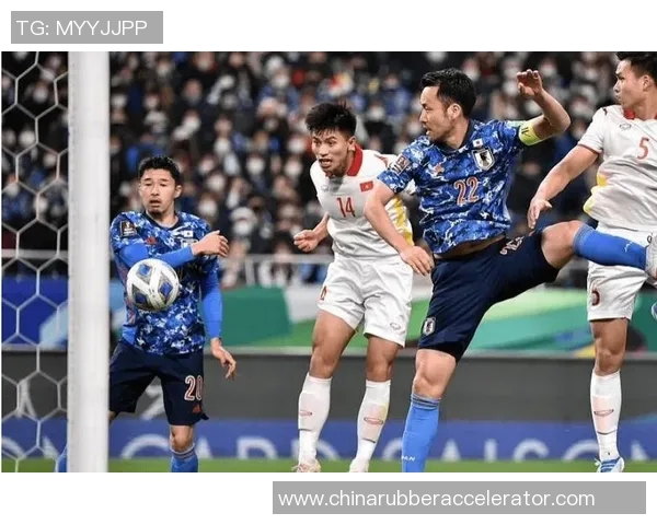 基尔主场迎战凯泽斯劳奋力争胜全力争夺积分榜优势