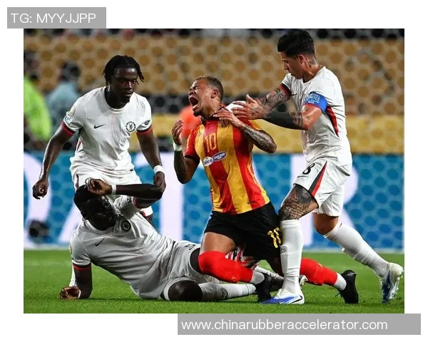 希拉尔与突尼斯希望的精彩对决揭示足球战术与团队精神的完美结合