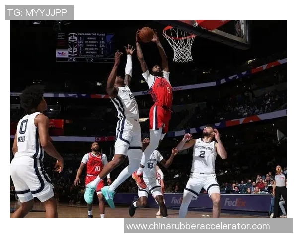 快船逆转灰熊上演惊天大戏球迷见证绝地反击的传奇时刻