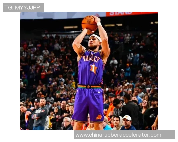 德文布克的崛起之路:从新秀到NBA超级明星的蜕变历程 德文布克的崛起之路:从新秀到NBA超级明星的蜕变历程