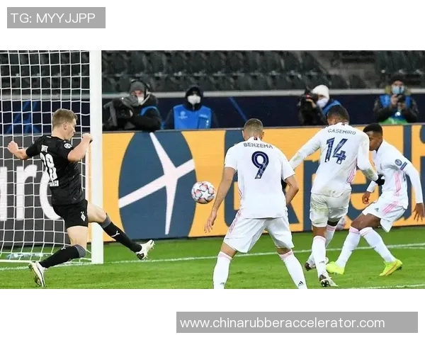 法兰克福逆袭欧冠豪门连续击败皇马切尔西强势晋级四强