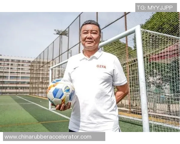 清莱联与泰可泰激战正酣谁将赢得这场泰国足球巅峰对决