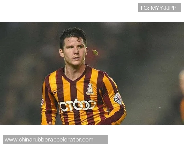 牛津联与克鲁比赛因天气原因延迟进行球迷期待新赛程安排