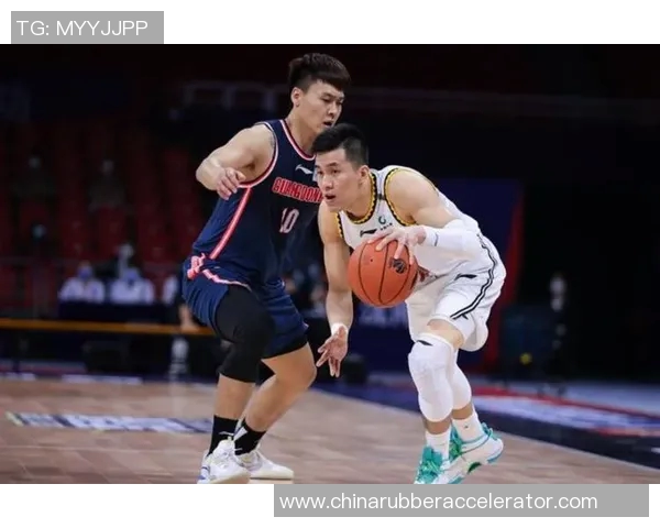 赵睿领衔新赛季篮球盛宴展现年轻力量与团队精神的完美结合 赵睿领衔新赛季篮球盛宴展现年轻力量与团队精神的完美结合