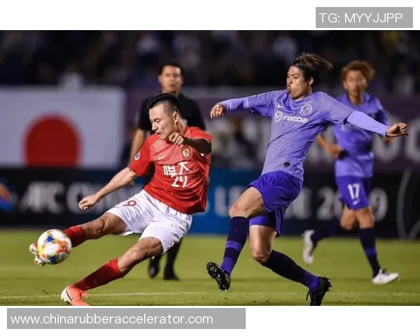 阪樱花与广岛三箭激战正酣谁能在这场对决中笑到最后