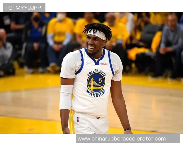 2015年NBA季后赛鹈鹕勇士对决回顾与精彩瞬间分析