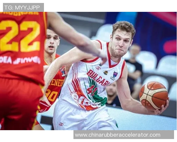 保加利亚与捷克激战18日谁能在友谊赛中笑到最后