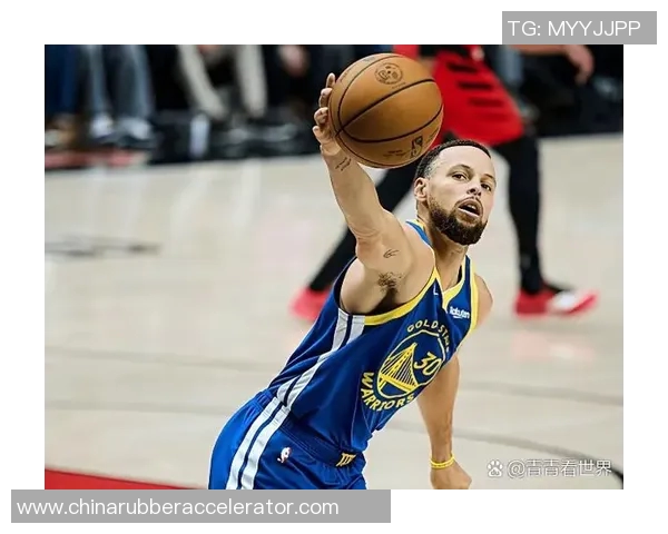 勇士库里单场砍下53分力克鹈鹕展现超级巨星风采